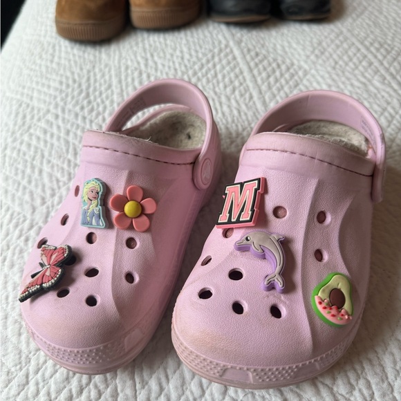 Kids Pink Crocs - Picture 1 of 4